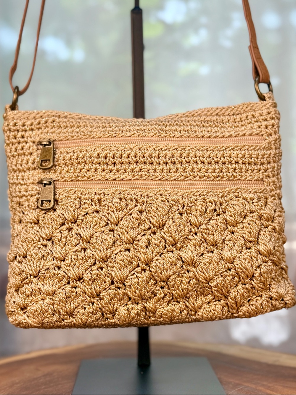 The Sak Gold Crochet Crossbody Bag Diamond Weave Double Zip EUC